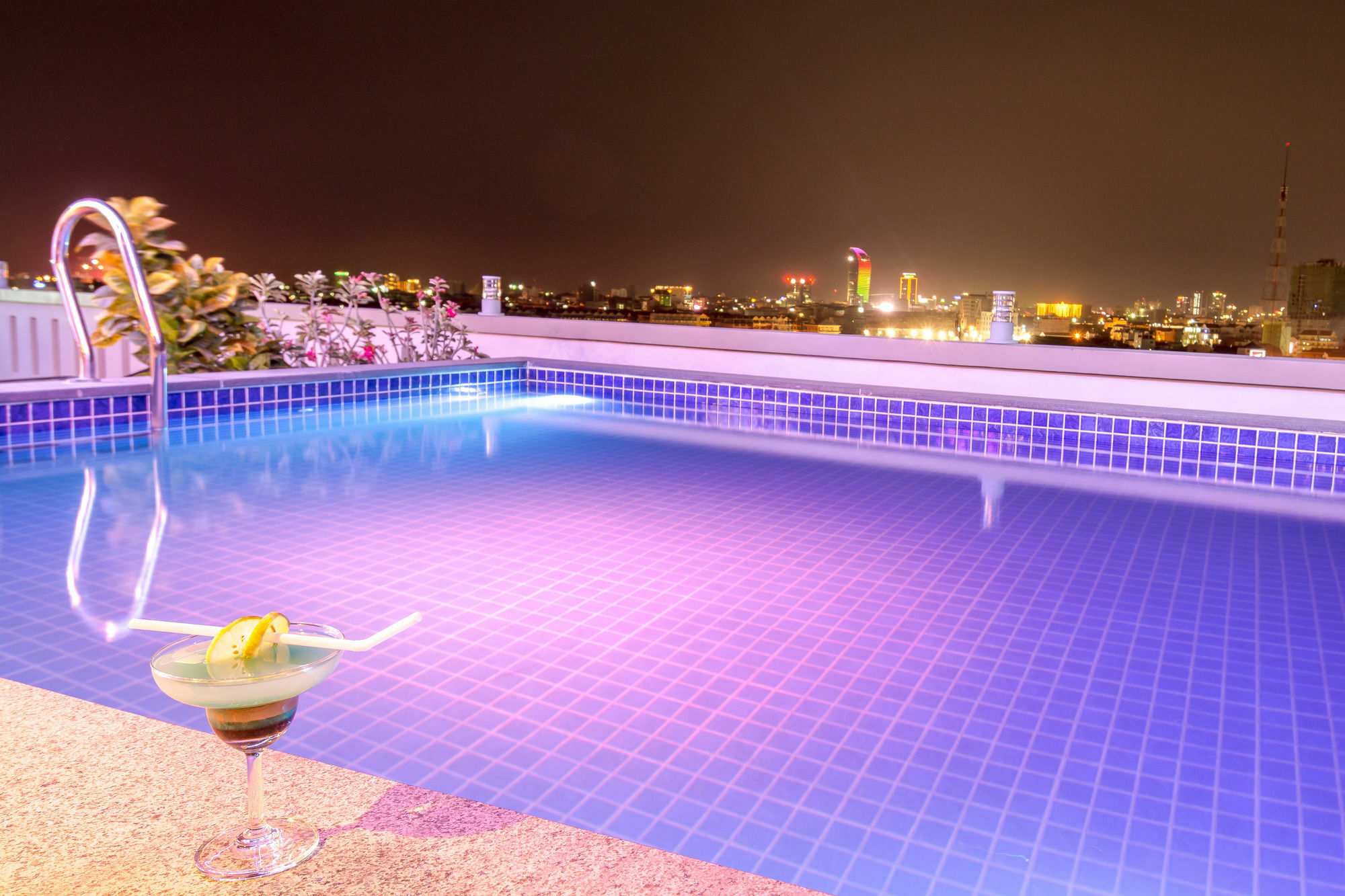 Raksmey Suo Hotel Phnom Penh Dış mekan fotoğraf